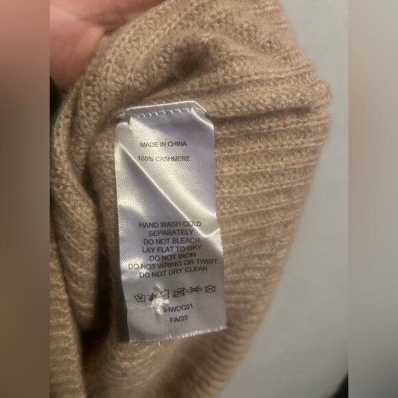 Quince 100% cashmere sweater cardigan - Picture 4 of 5